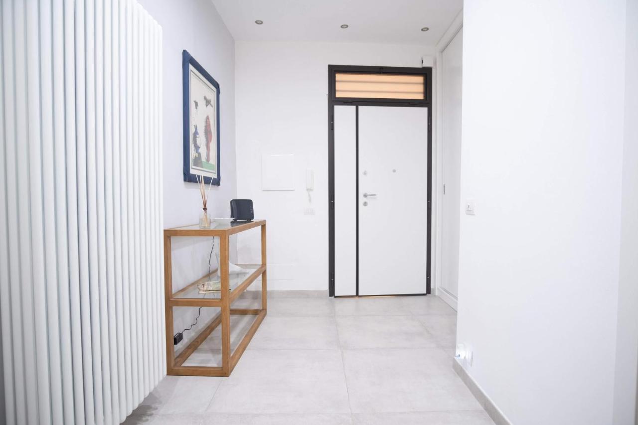 Casa Volta Apartment Бари Екстериор снимка