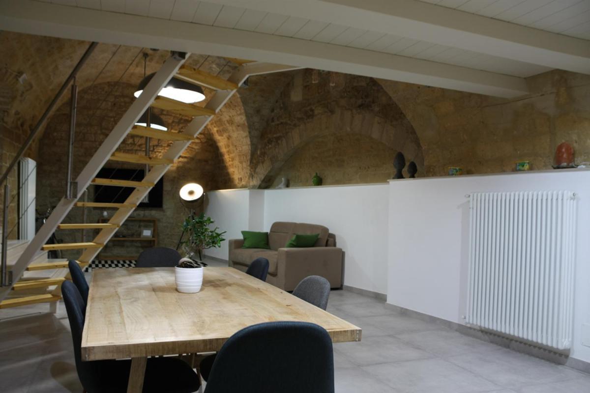 Casa Volta Apartment Бари Екстериор снимка